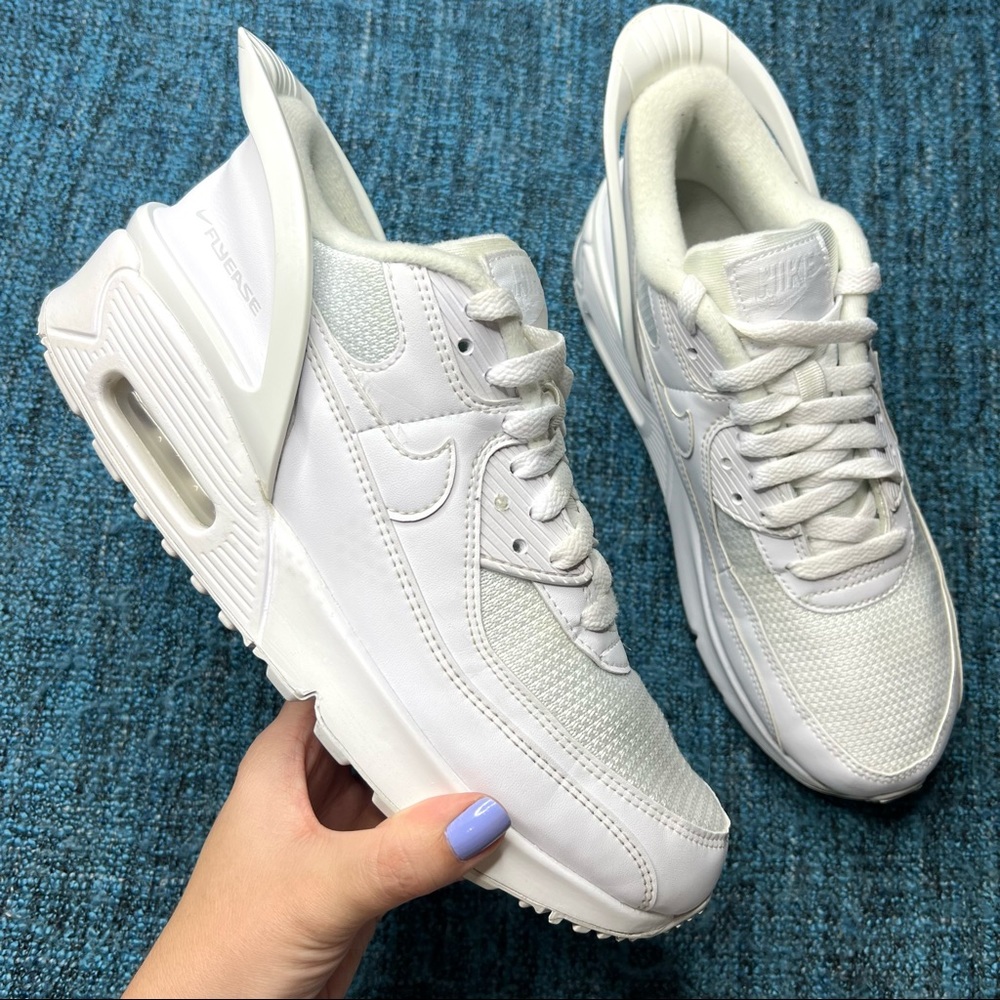 Nike Air Max 90 Flyease GS Sneakers in Triple White